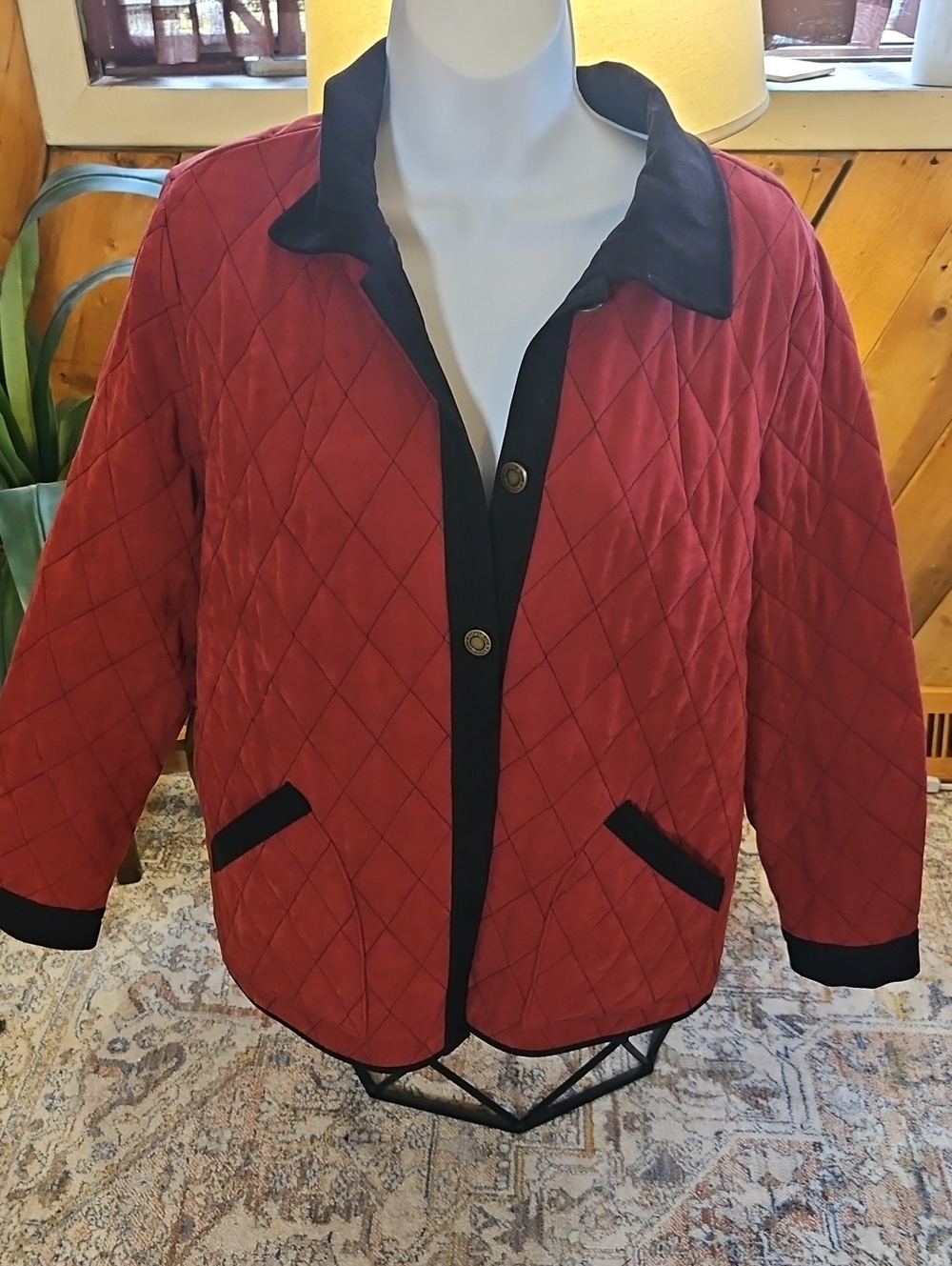 Bob Mackie Diamond Quilted Barn Jacket Contrast Trim Snap Front Red Black Size M